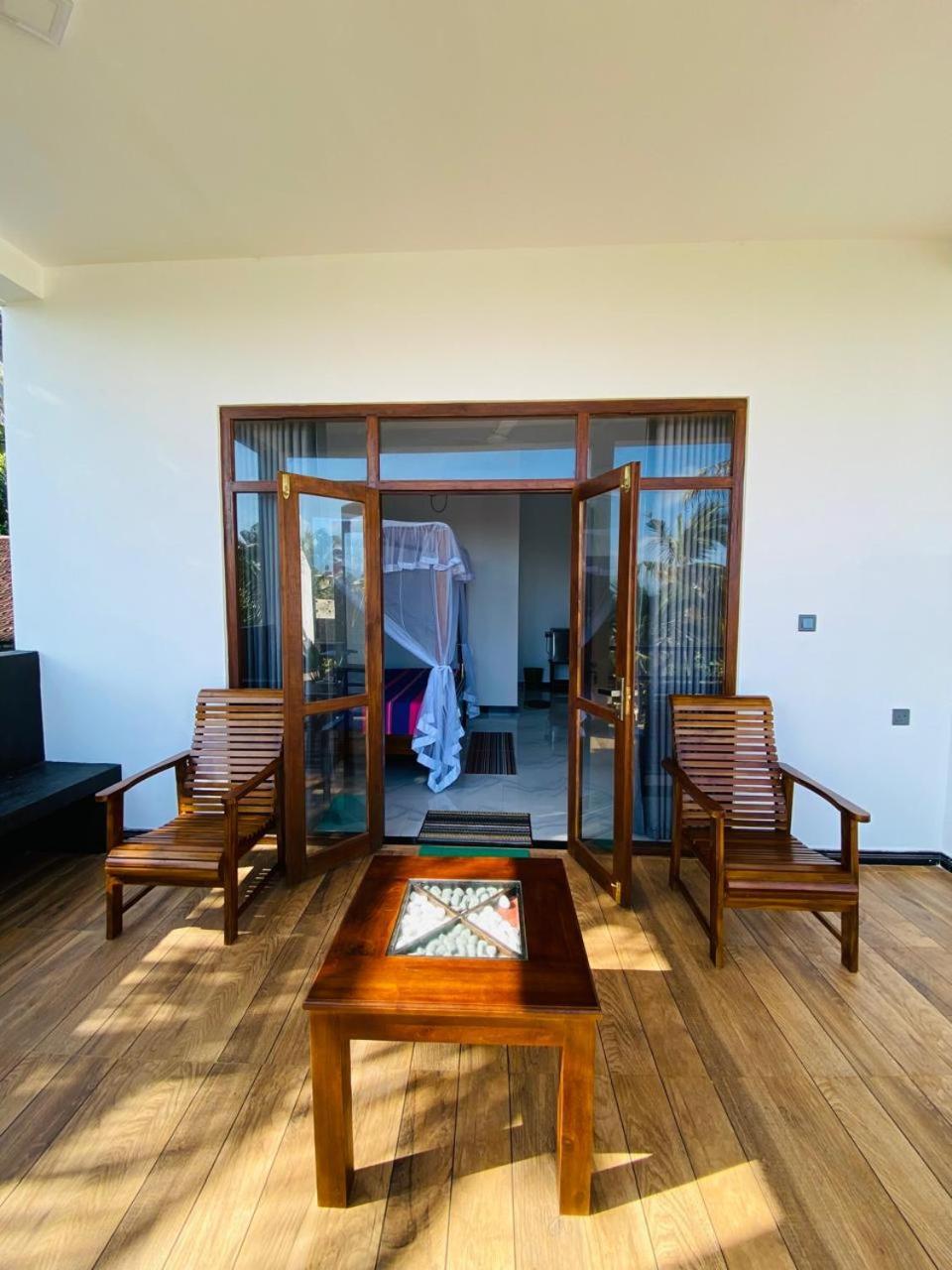 The Wave'S Guest House Mirissa Ngoại thất bức ảnh