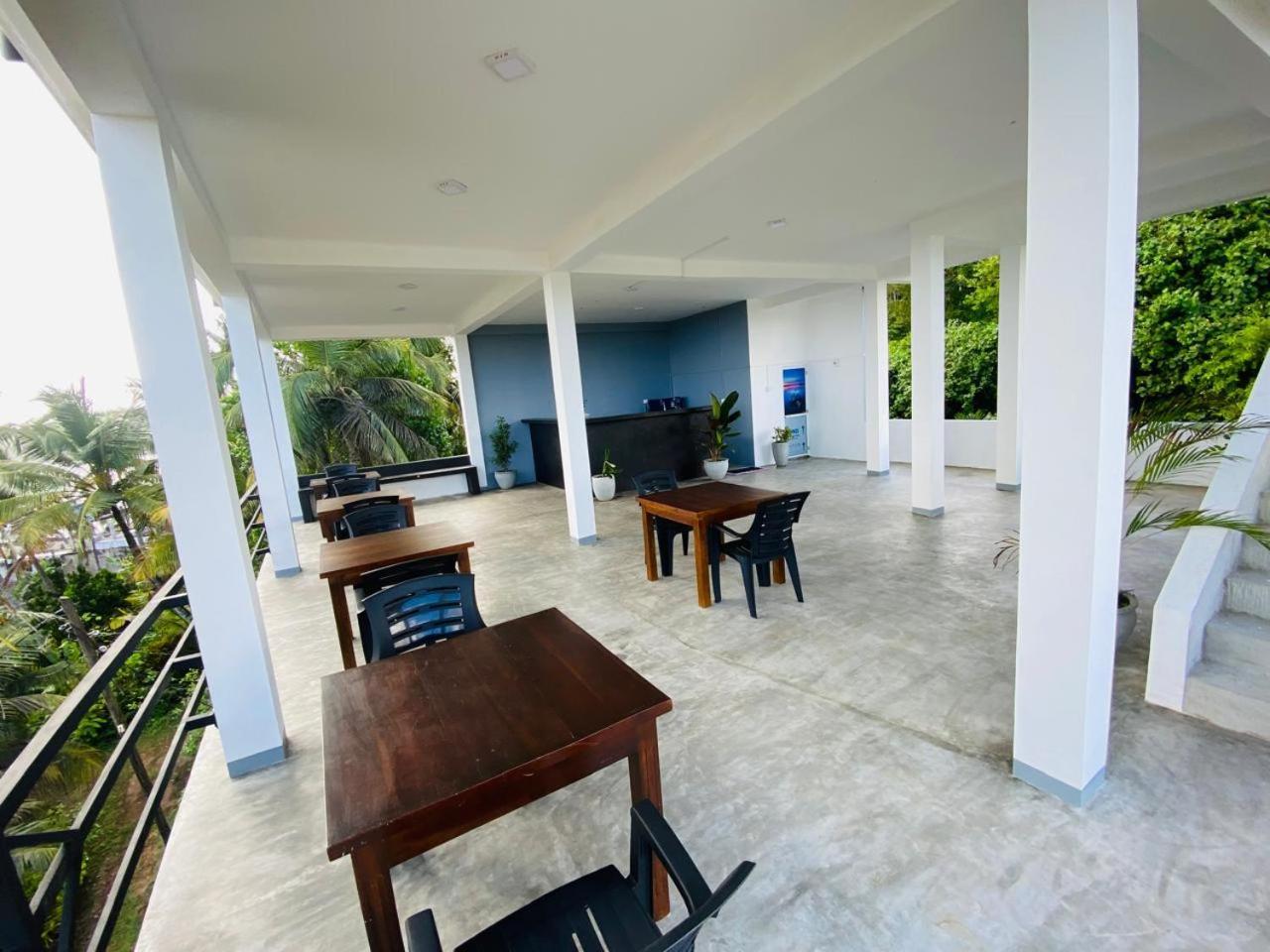 The Wave'S Guest House Mirissa Ngoại thất bức ảnh