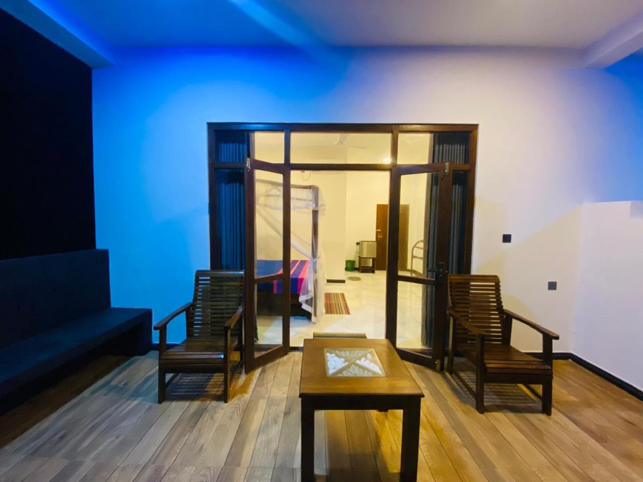 The Wave'S Guest House Mirissa Ngoại thất bức ảnh