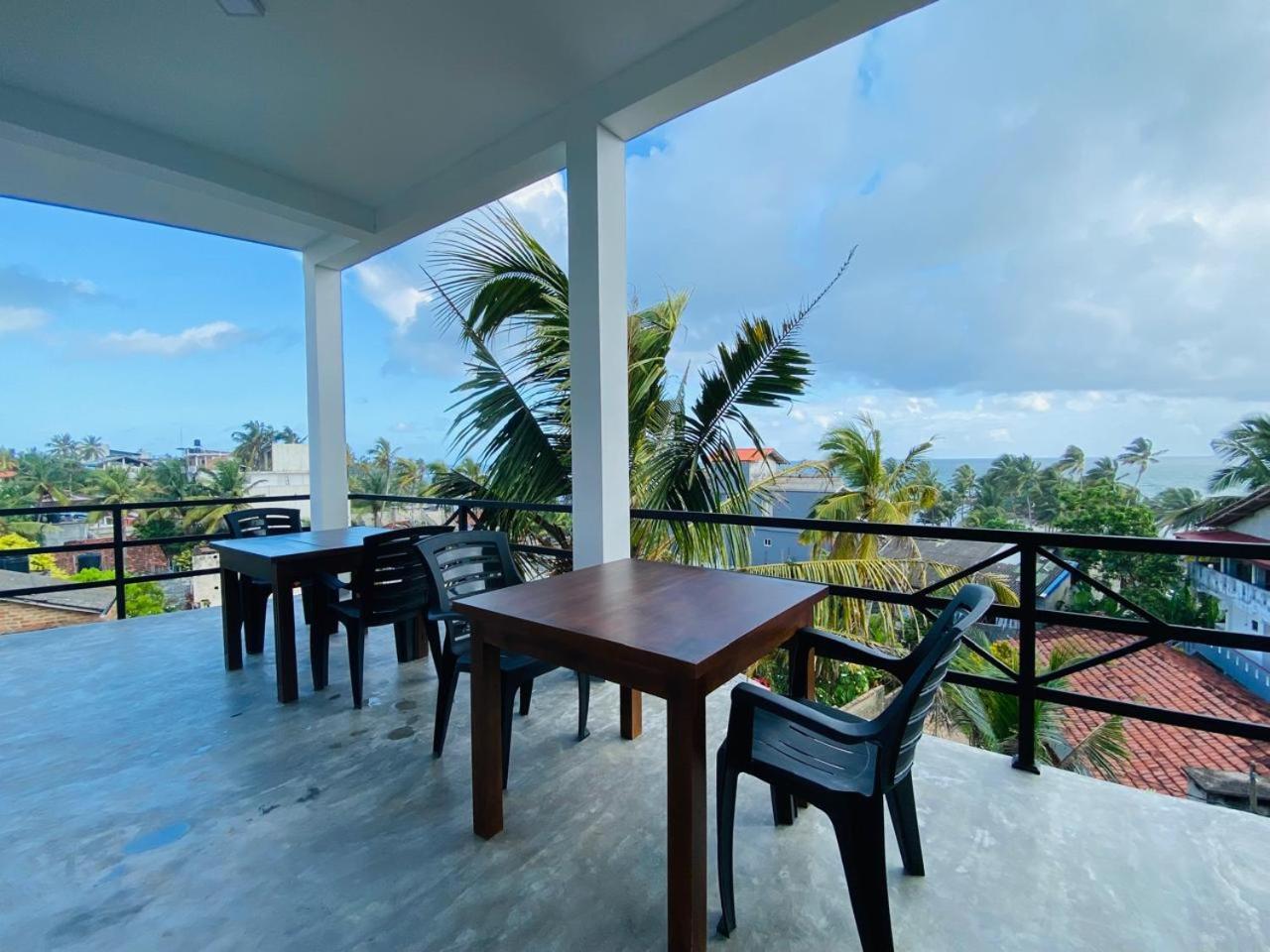 The Wave'S Guest House Mirissa Ngoại thất bức ảnh