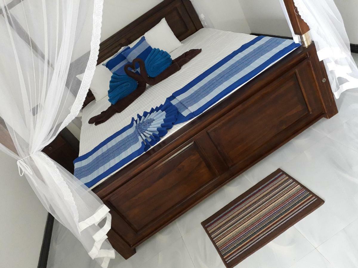 The Wave'S Guest House Mirissa Ngoại thất bức ảnh