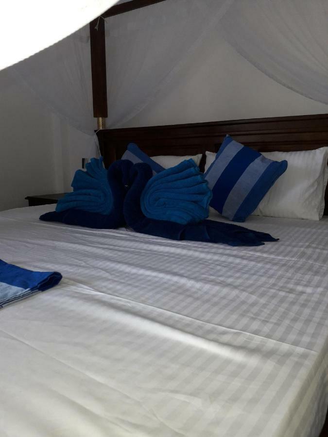 The Wave'S Guest House Mirissa Ngoại thất bức ảnh